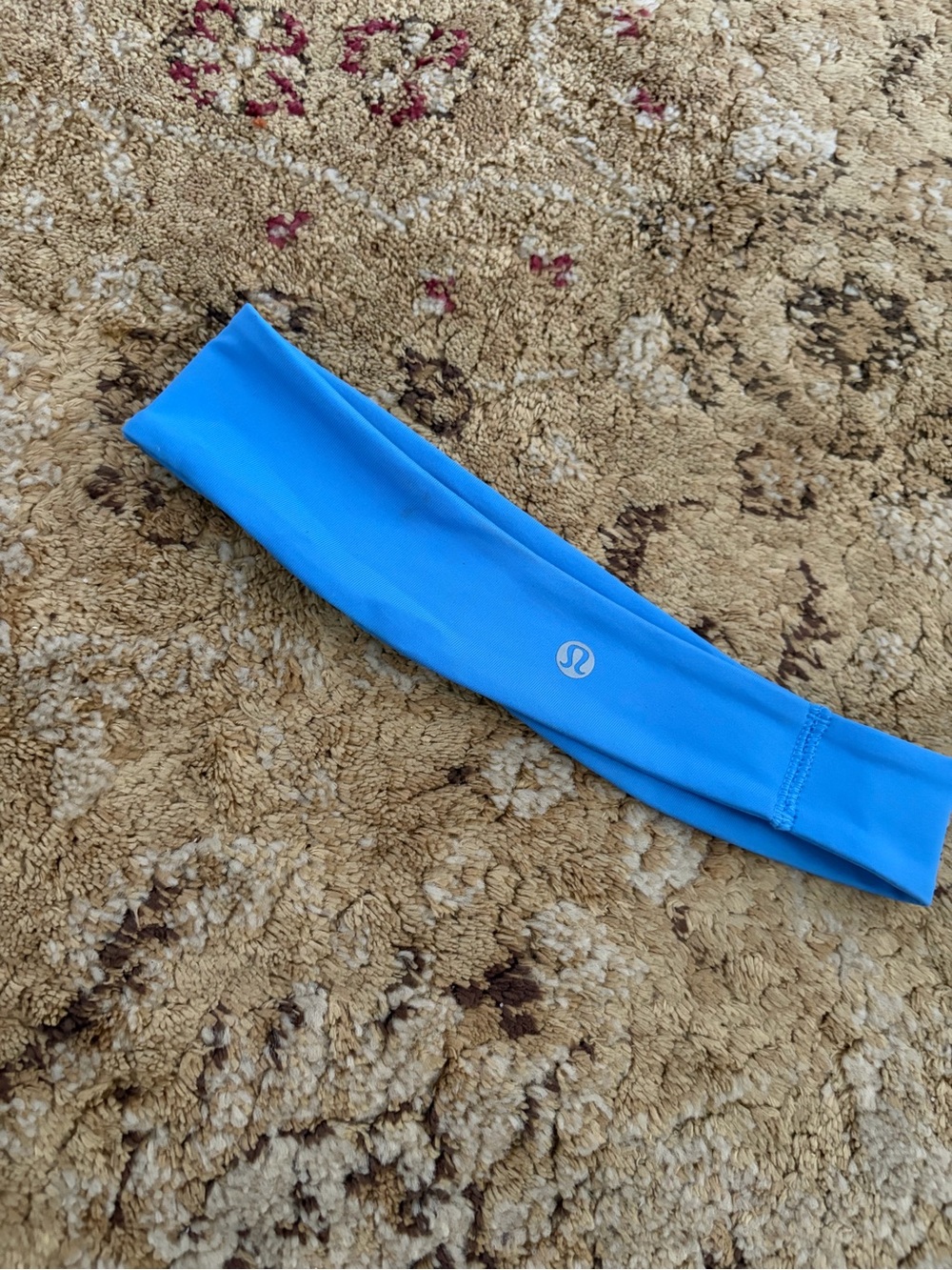 Lululemon blue headband faint spot not noticeable athletic athleisure